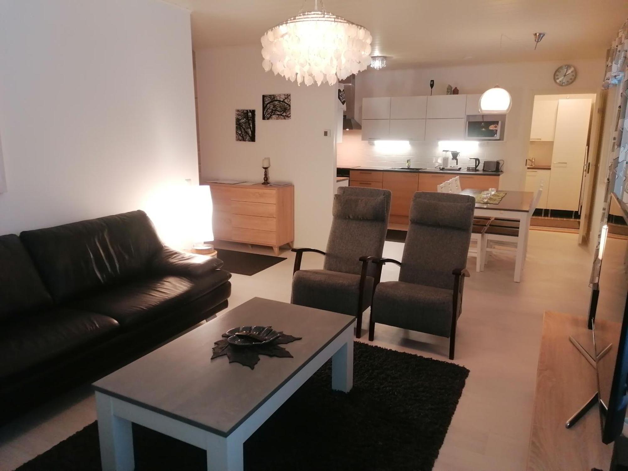 Majoituspalvelu Nurmi Apartment Oksapolku 2 B Deluxe Huoneisto 103M2 Raahe Esterno foto